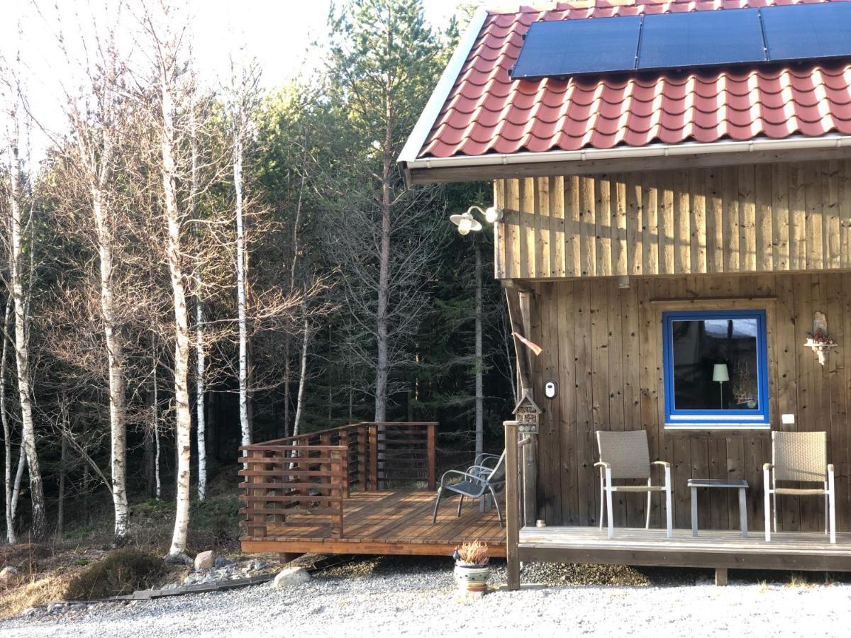 Mysig Och Modern Stuga Pa Snoegard, Naera Havet Och Naturen Lur  Eksteriør billede